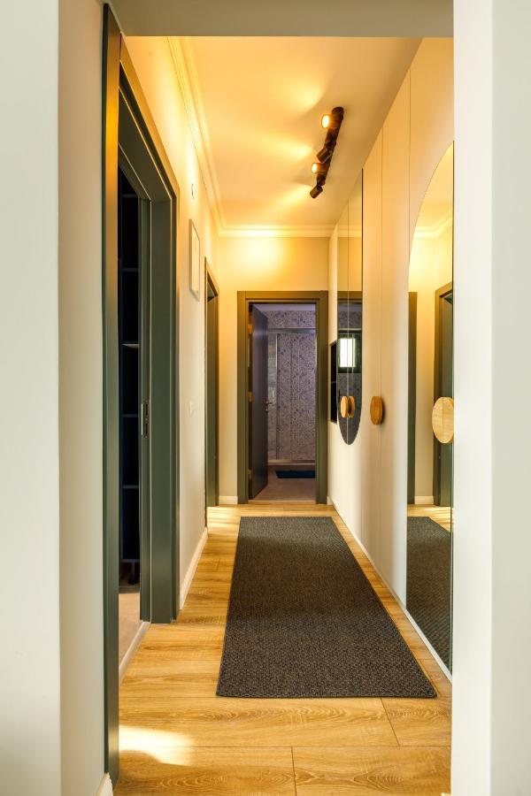 Lucky 13 Apartman Mamaia Kültér fotó