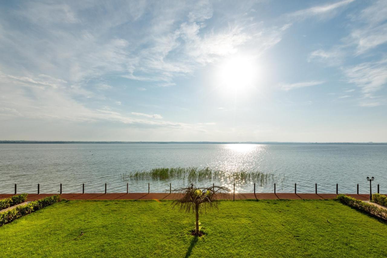 Lucky 13 Apartman Mamaia Kültér fotó